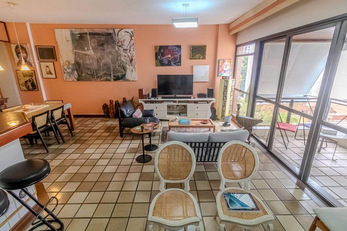 Apartamento à venda com 3 quartos, 137m² - Foto 10