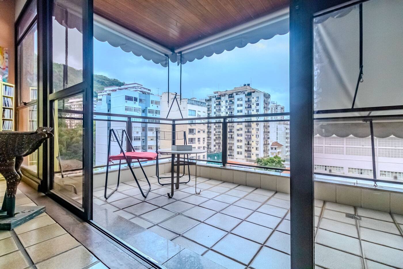 Apartamento à venda com 3 quartos, 137m² - Foto 16