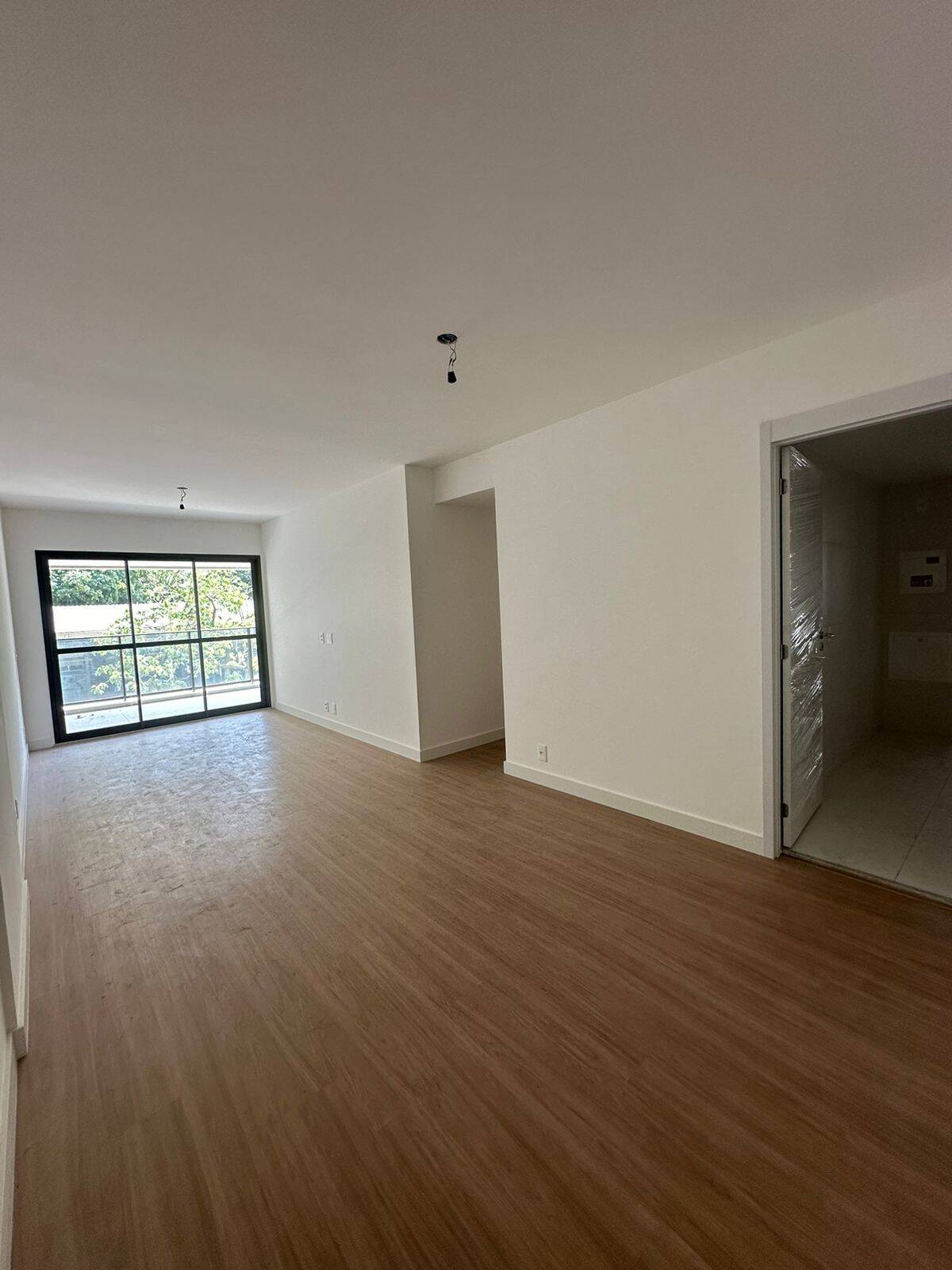 Apartamento à venda com 4 quartos, 115m² - Foto 3