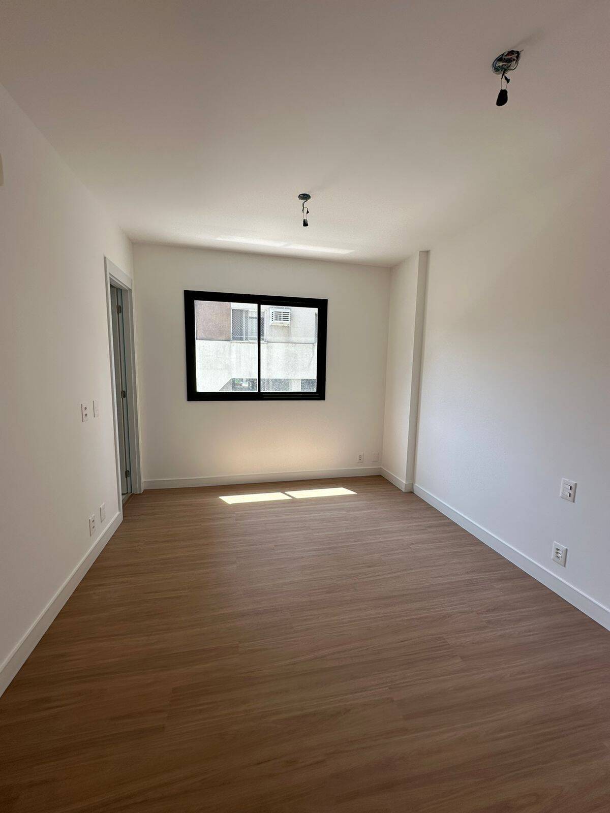 Apartamento à venda com 4 quartos, 115m² - Foto 16