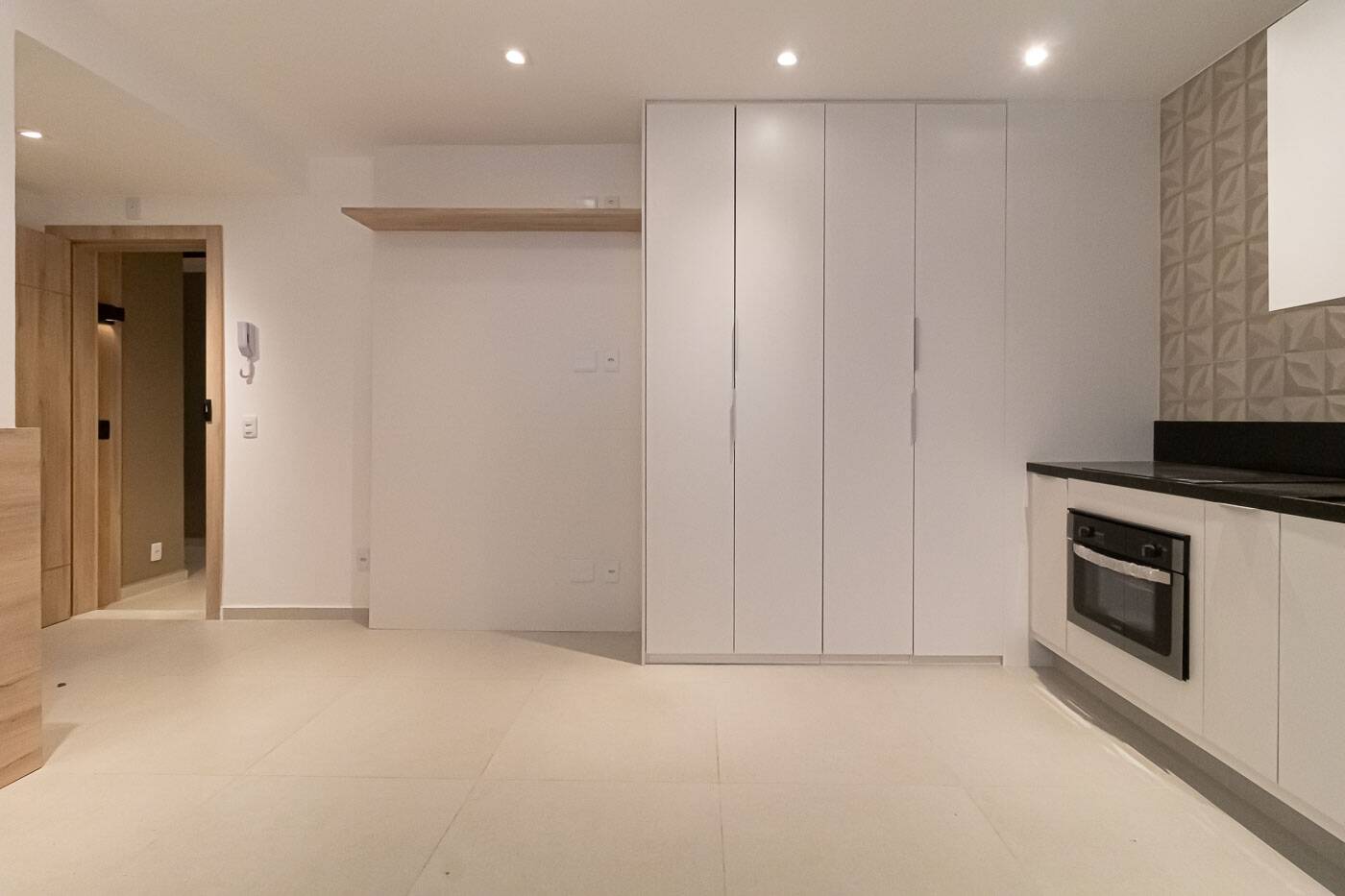 Apartamento à venda com 1 quarto, 42m² - Foto 8