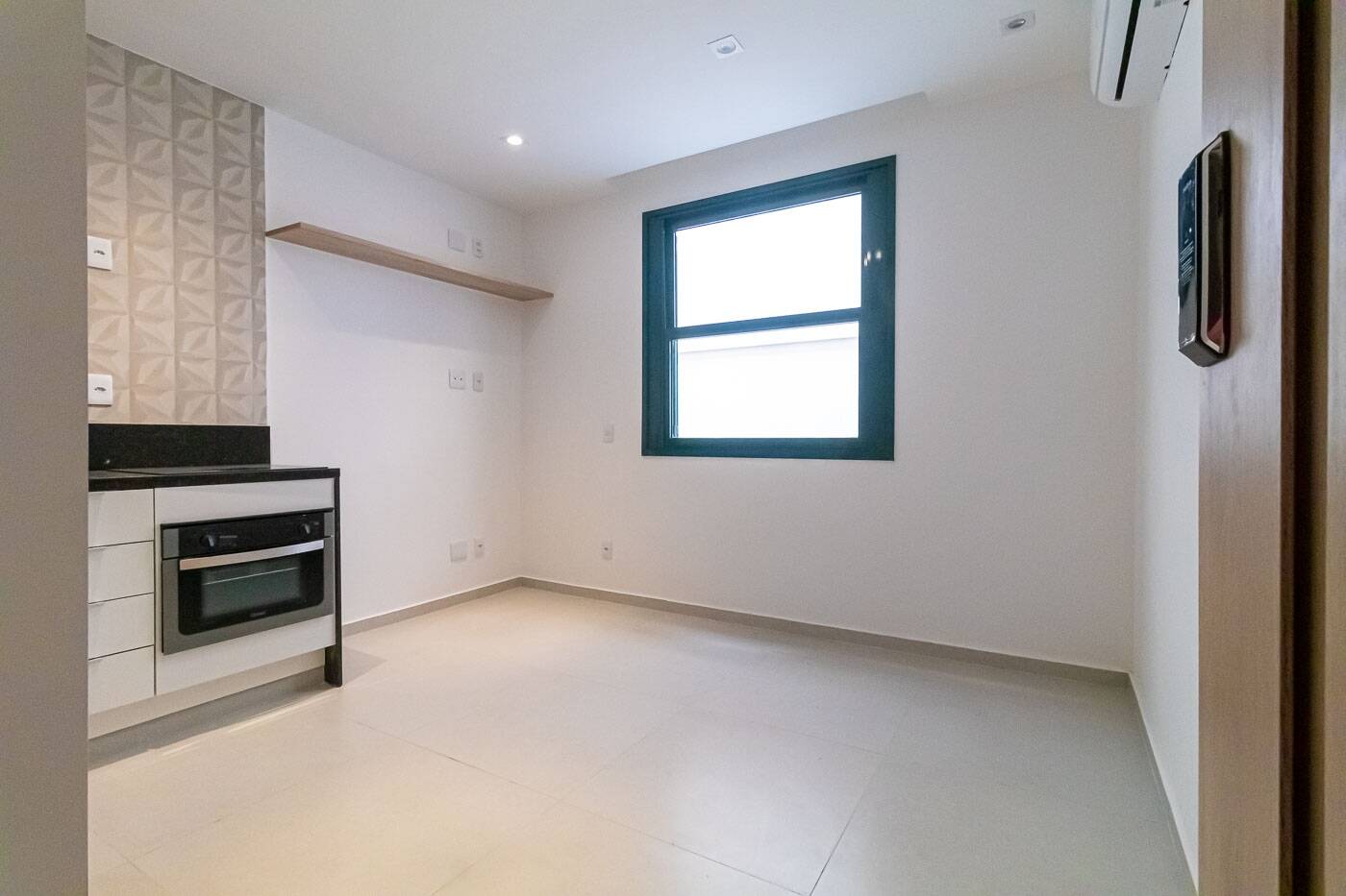 Apartamento à venda com 1 quarto, 33m² - Foto 11