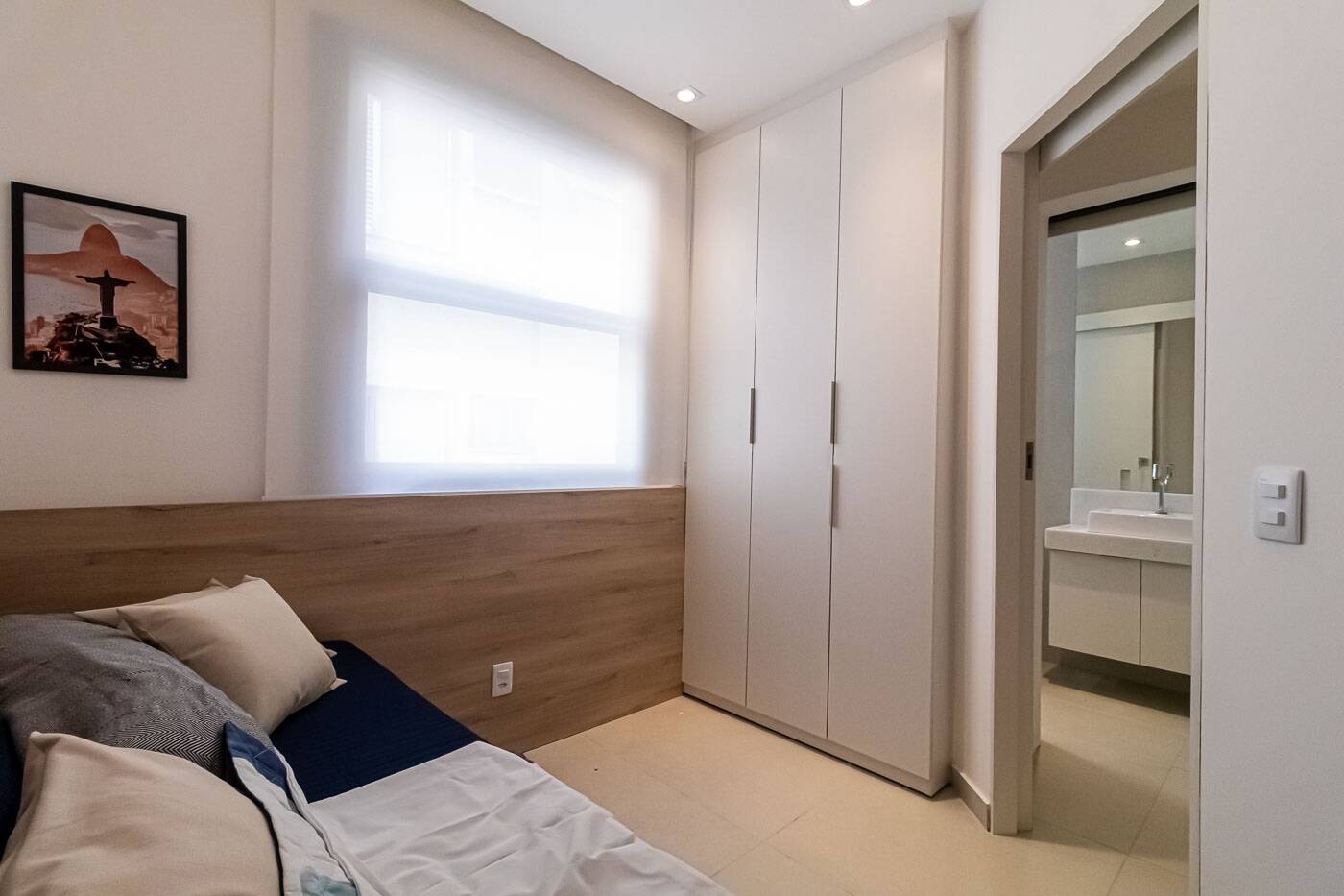 Apartamento à venda com 2 quartos, 68m² - Foto 3